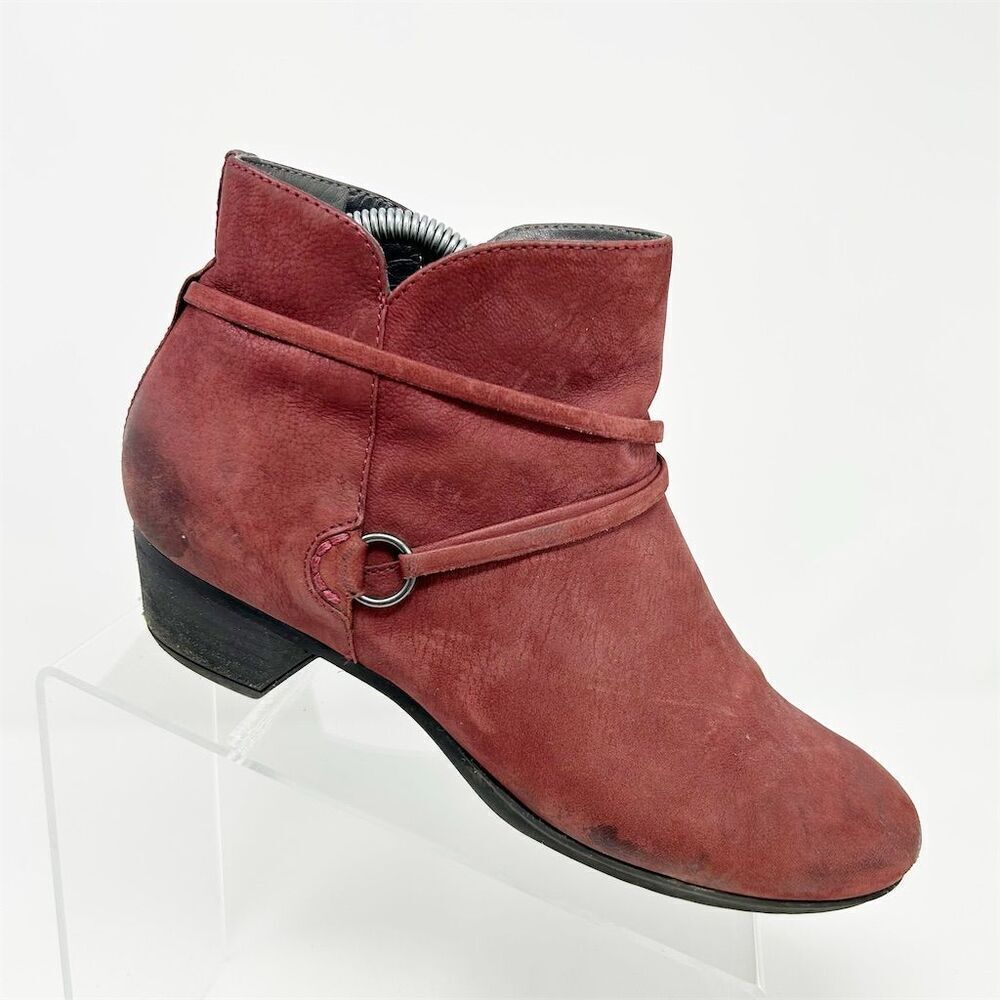 ABEO Women's Red Leather Heeled Ankle Booties Size 9 Neutral Zip Closure